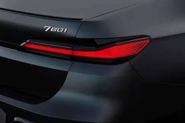 3366901 750e xDrive Excellence 4dr Auto